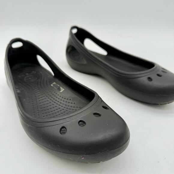 Crocs Women's 7 Kadee Slip On Ballet Work Flats Black Slip On Shoes Lightweight - Picture 2 of 5